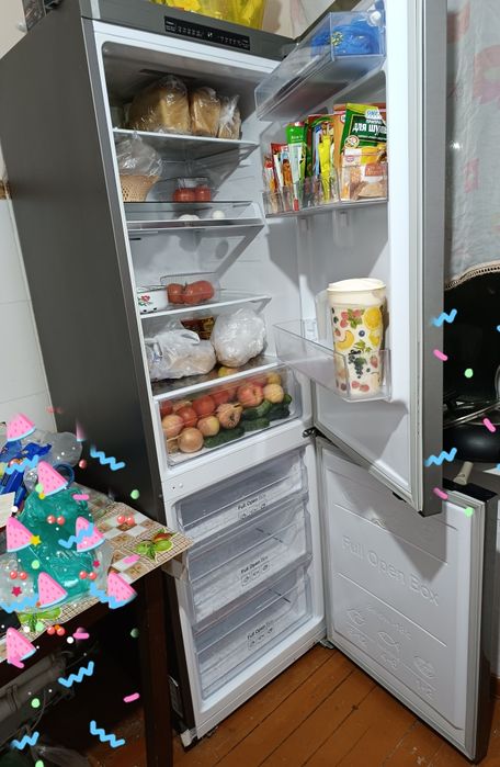 Срочно продам холодильники- 2 шт