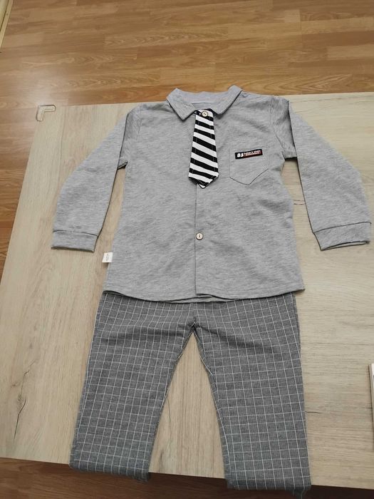 Детско спортно елегантно костюмче за момче