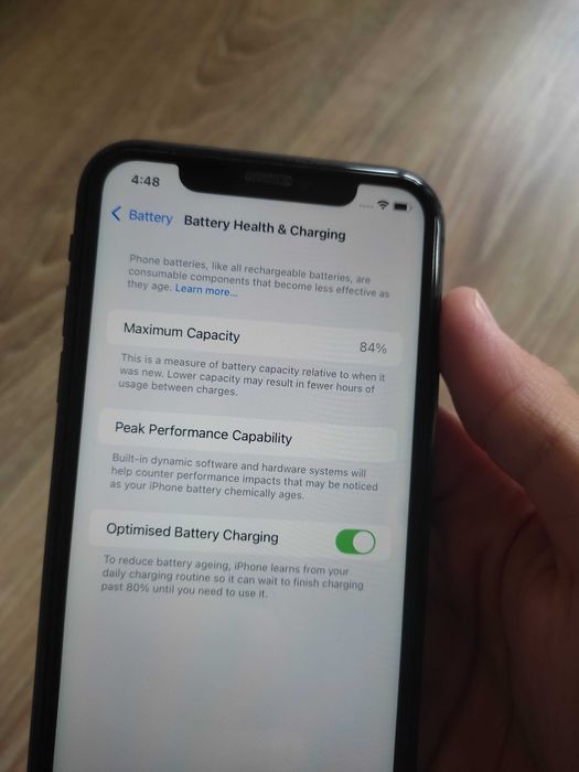 iPhone 11 черен