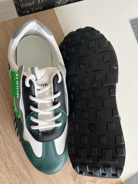 Дамски маратонки