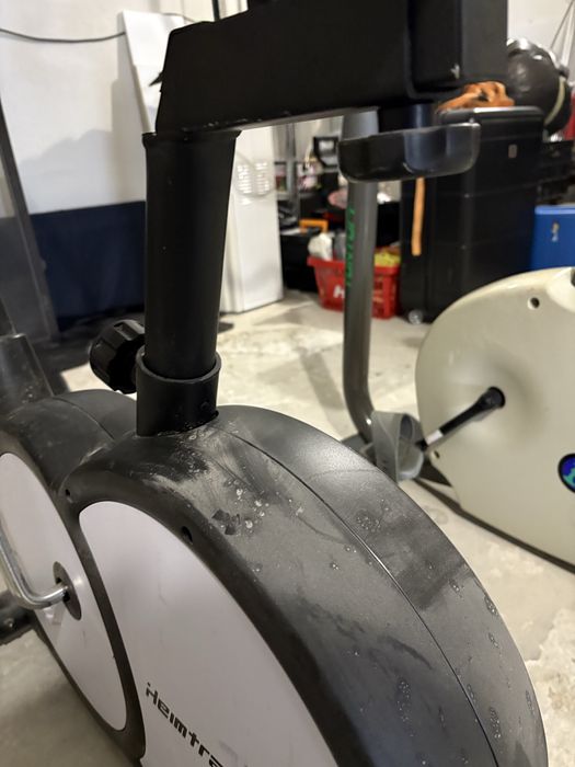 Велоаргометър  2 броя запазени