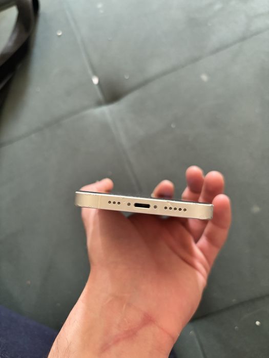 iPhone 12 с гран