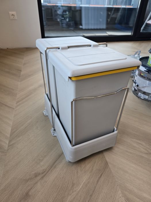 Кош за вграждане Pelikan, 14+14L, сиво