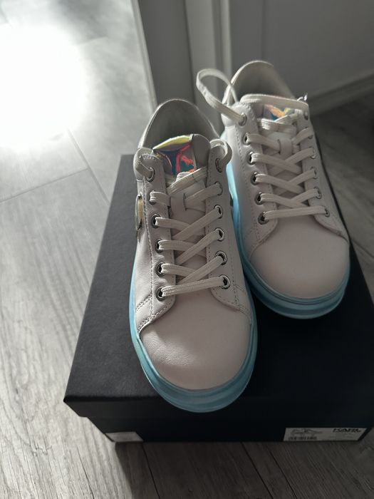 Adidasi karl Lagerfeld 37