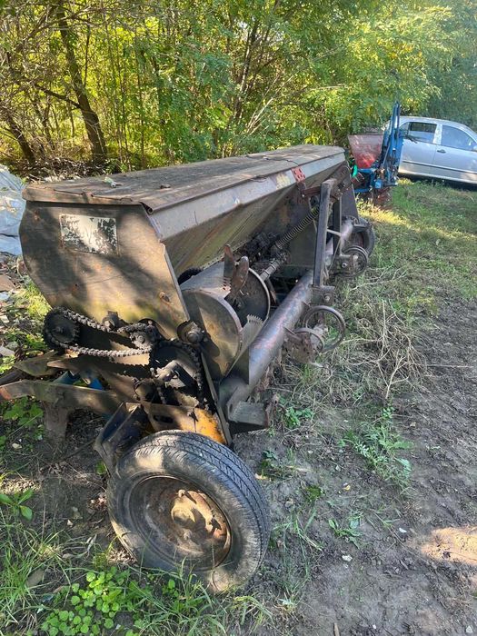 Semanatoare paioase 600 € , Botosani, stare buna