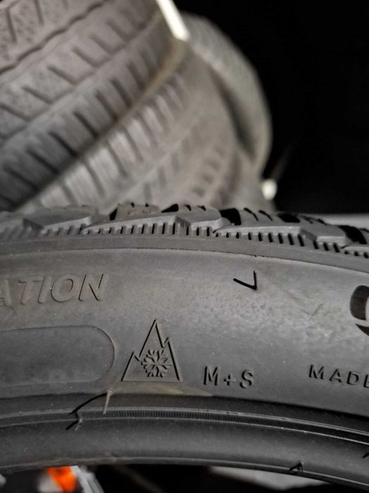 245 40 19 michelin