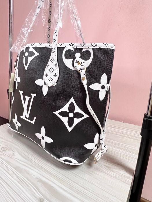 Geanta Louis Vuitton Neverfull