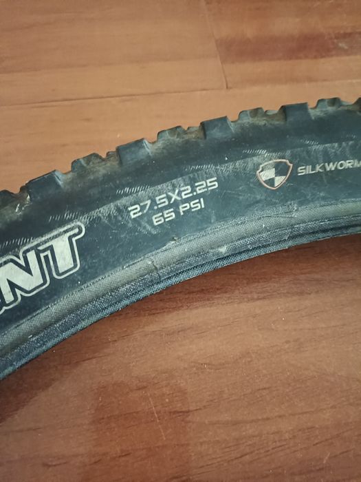 Покрышка maxxis на 27.5, ширина 2.25