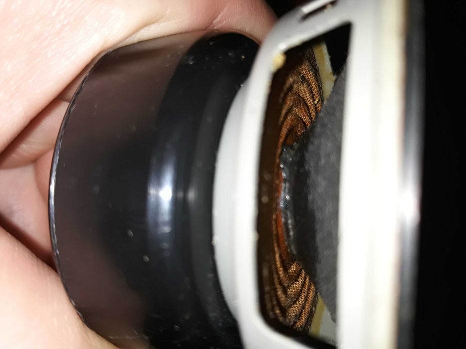 difuzoare medii 8cm (8ohmi)