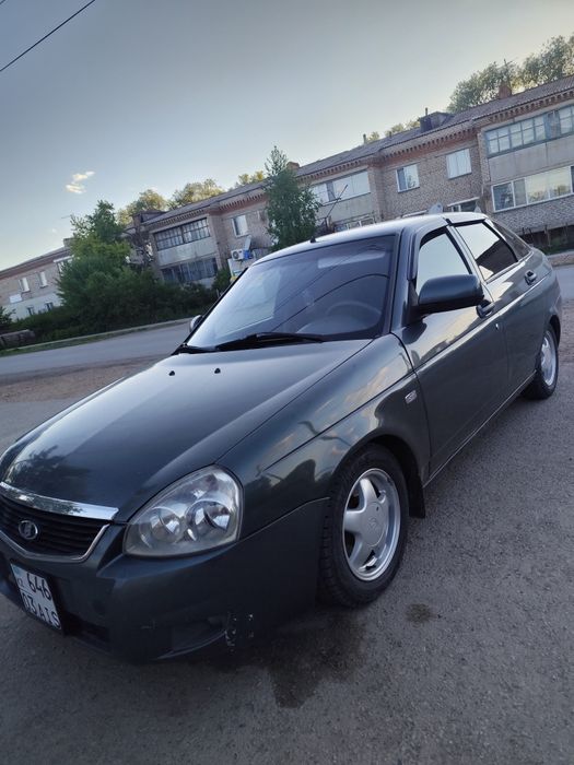 Продам Четкую Приору.