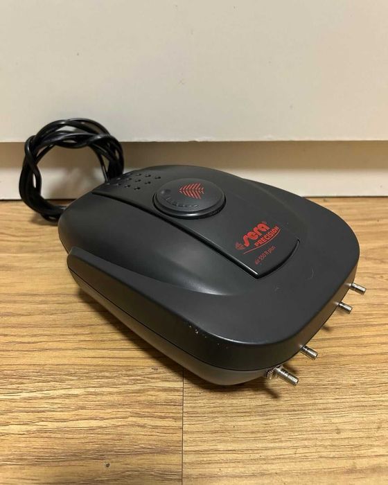 Помпа за въздух SERA Air 550 R plus