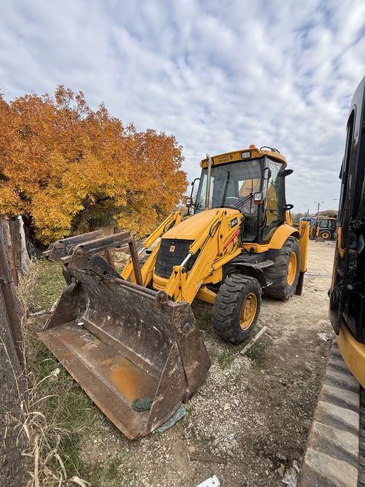Inchiriez Bobcat Budloexcavator Excavator Miniexcavator