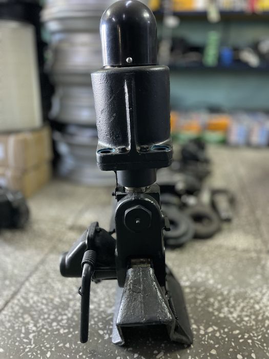 Фаркоп Евро маз