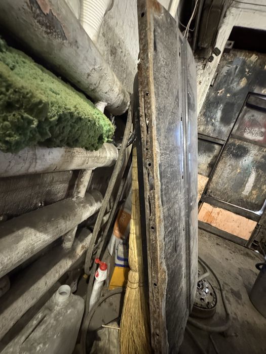 Дверь Мерс 210 дорест водительская