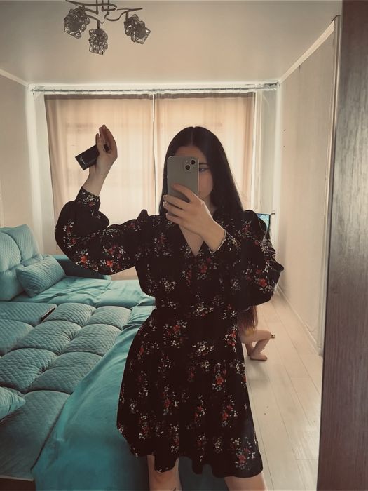 Продам женское платье