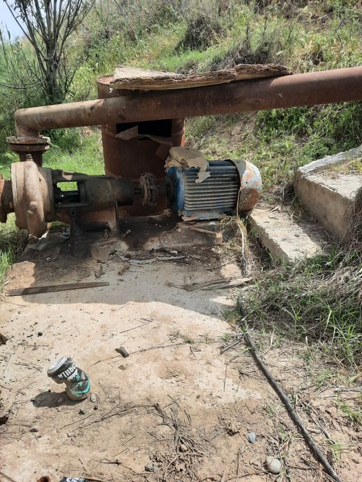 Насос высокопадйоимный двигатель 15 клв