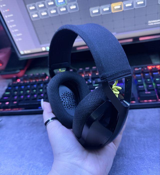 Беспроводные наушники