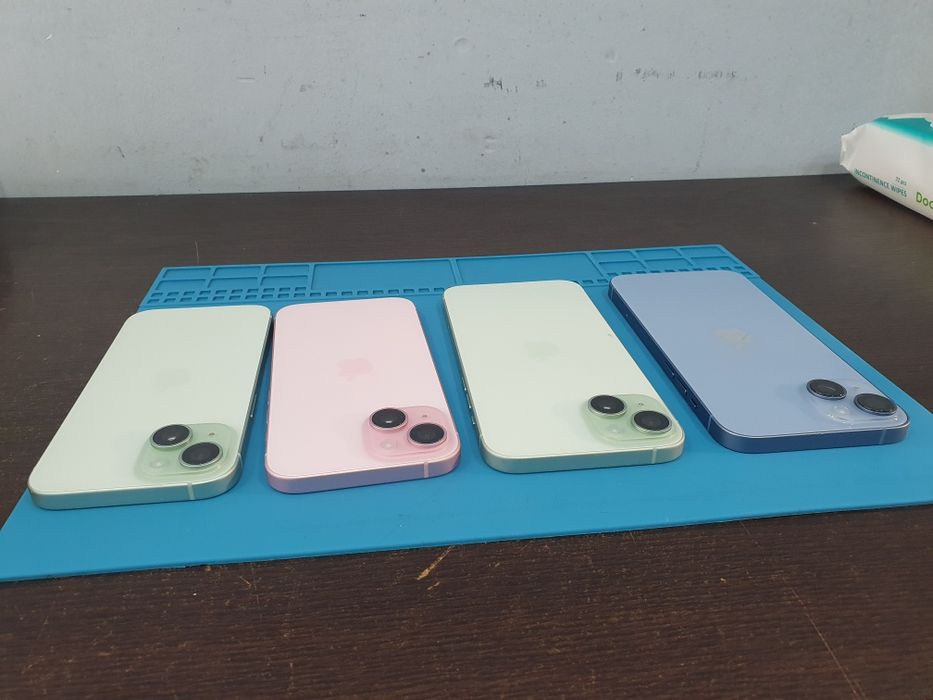 Carcasa display LCD iphone 15 /15 plus originala