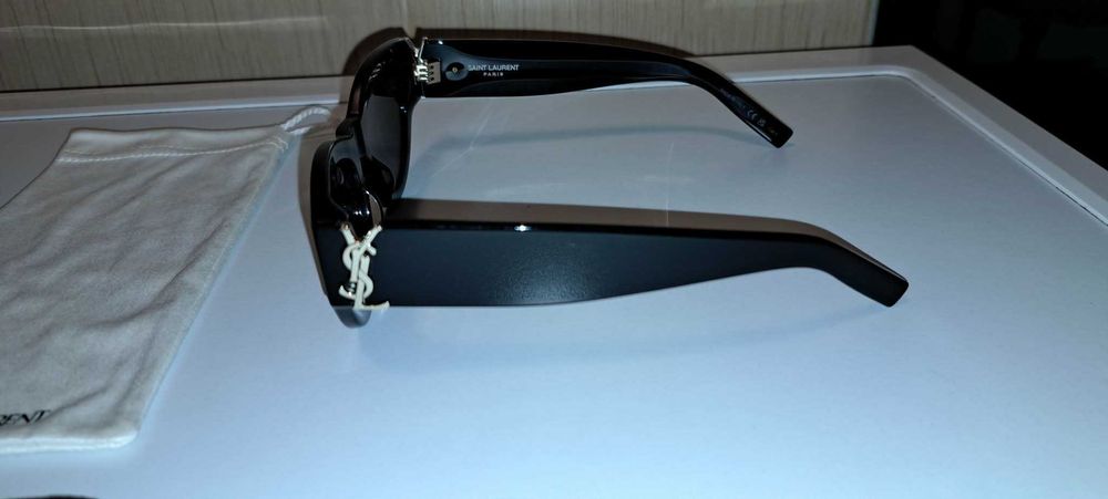 Ochelarii soare de lux pt Dama Yves Saint Laurent prod nou