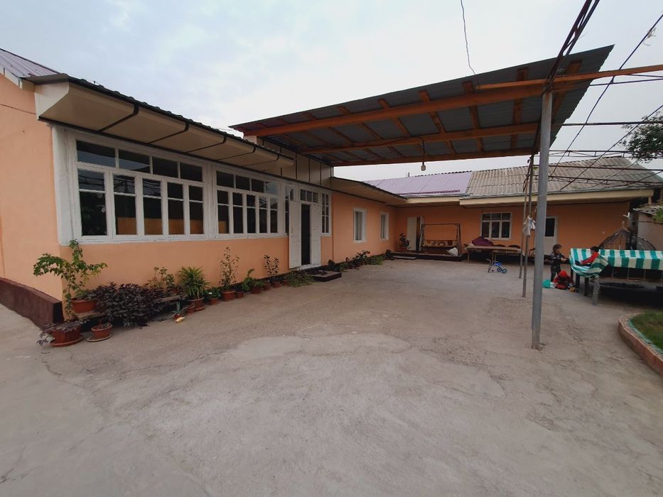 Янгибозор ок тепада уй сотилади 18 соток