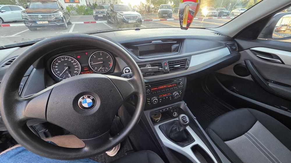 BMW X1 0 — imagine 5