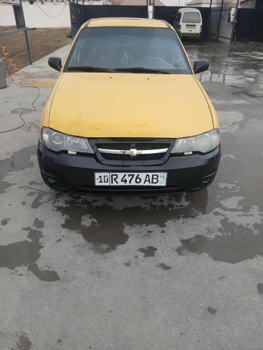 Daewo Nexia 2  2009-yil. Holati yahshi.Metan gazi bor.