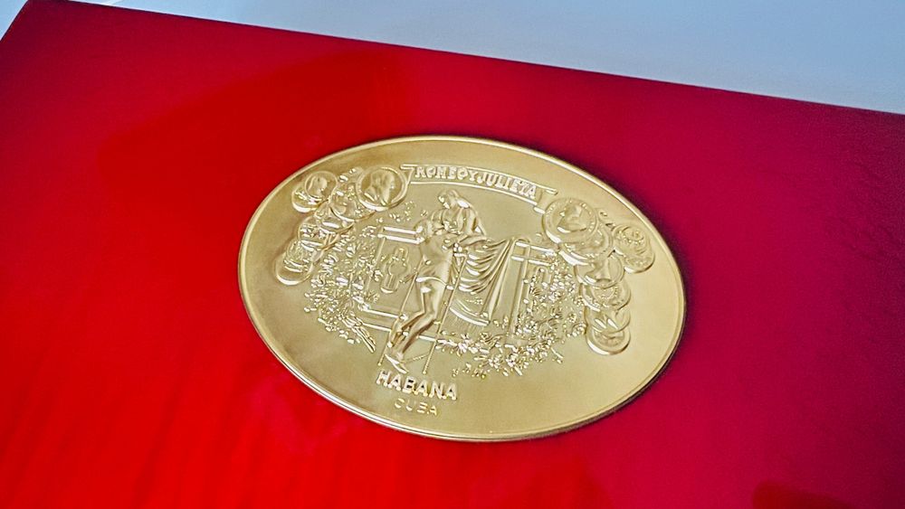 Cutie de colectie trabucuri Romeo si Julita.