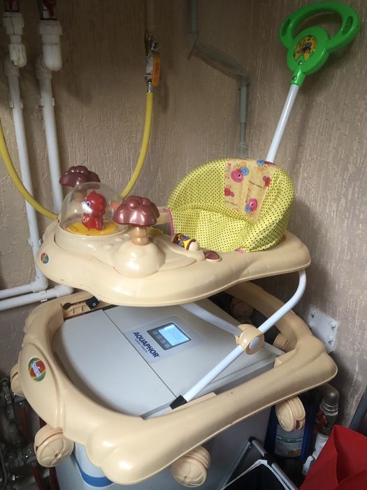 Продам ходунки недорого