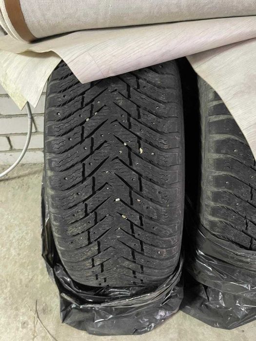 Продам Зимние шины 285/50 R20