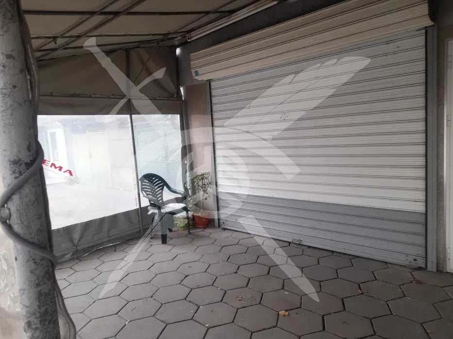 Дава се под наем Магазин в Асеновград - 52 кв.м за 159.12 € - Снимка #2