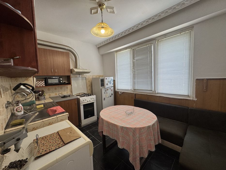 Продава се Тристаен апартамент в Казанлък - 84 кв.м за 419 €/кв.м - Снимка #4