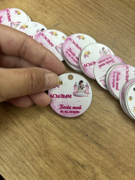 Төсбелгі бирка құдалар