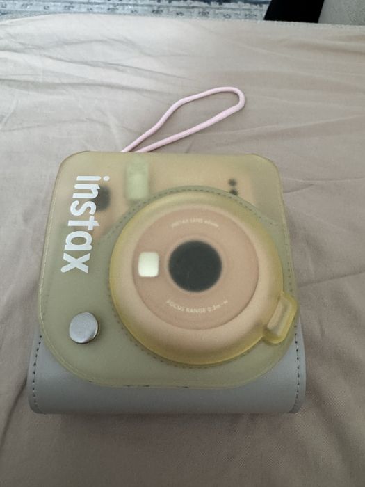 Instax фотоаппарат