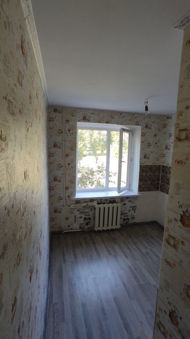 Продам 3 - х комнатную квартиру