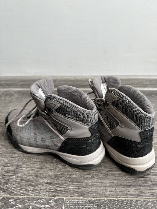 Туристически боти Crivit