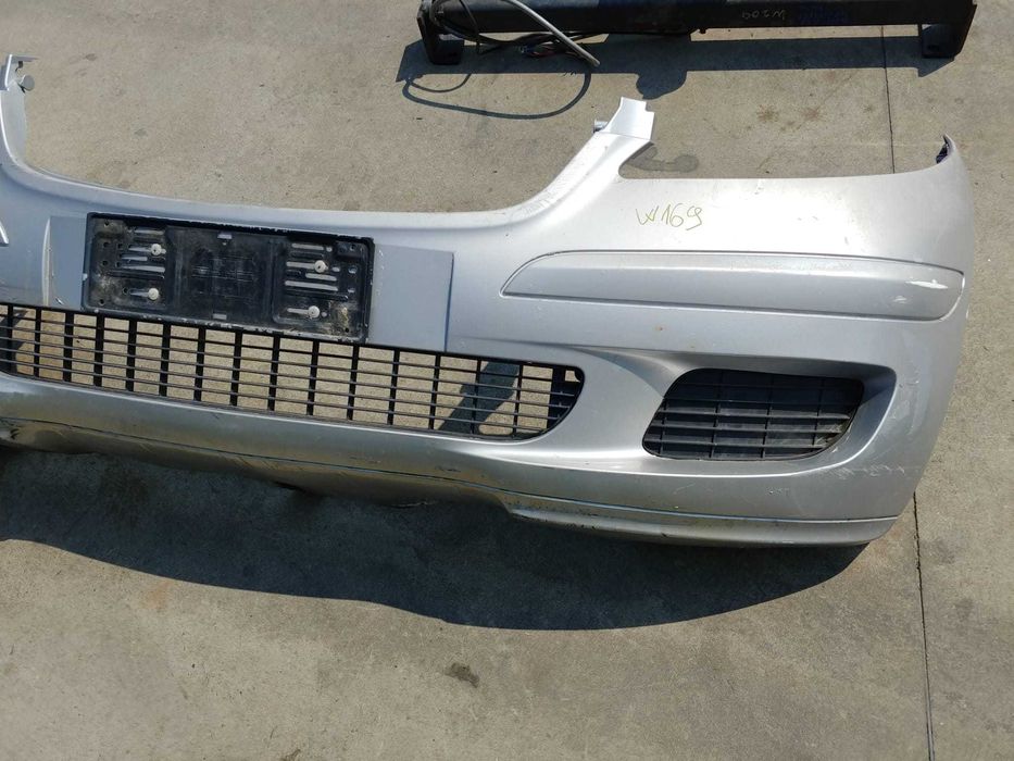 bara fata mercedes a-class w169  a1698850025
