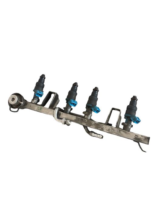 Rampa + Injectoare Audi A4 Saloon 8D2, B5 1994 - 2001 1.6 Ahl