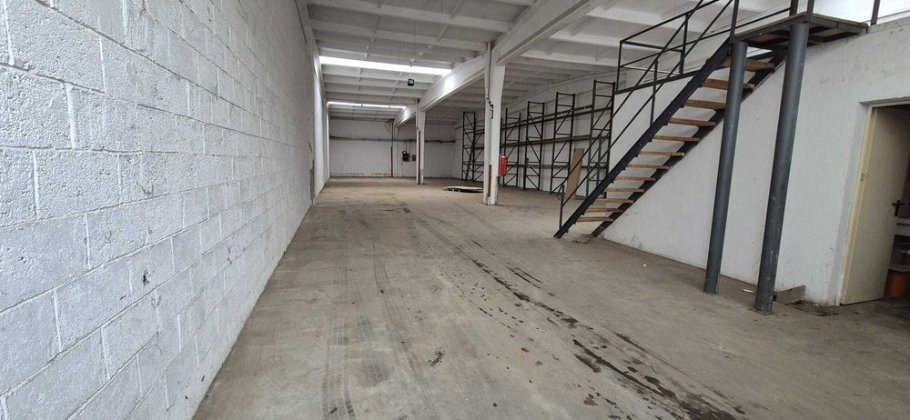 Spatiu de depozitare de inchiriat, hala de inchiriat 415 mp, depozit