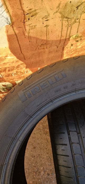 2 Anvelope Antipana Pirelli 215 55 R17 de vara . Dot 2020