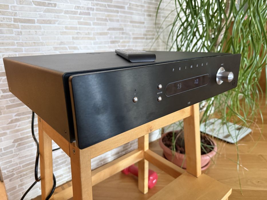 Усилвател Primare i22