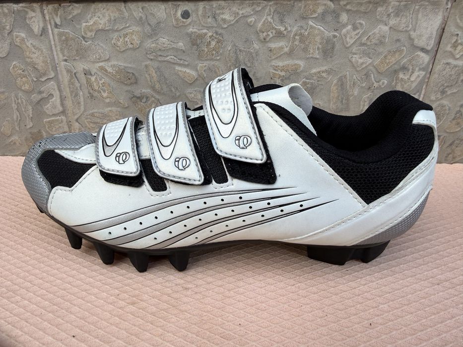 Pantofi ciclism MTB Pearl Izumi – NOI – mărimea 41 – albi