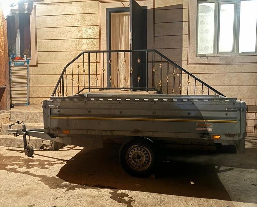 Прицеп сатылады!!