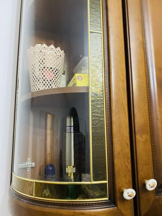 Кухонный гарнитур дерево срочно