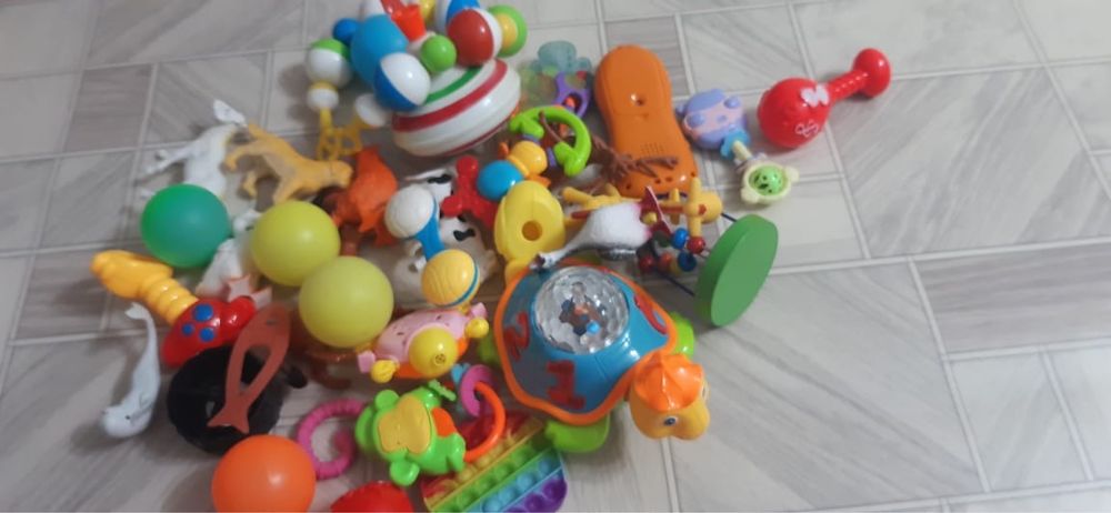 Продам детскую коляску