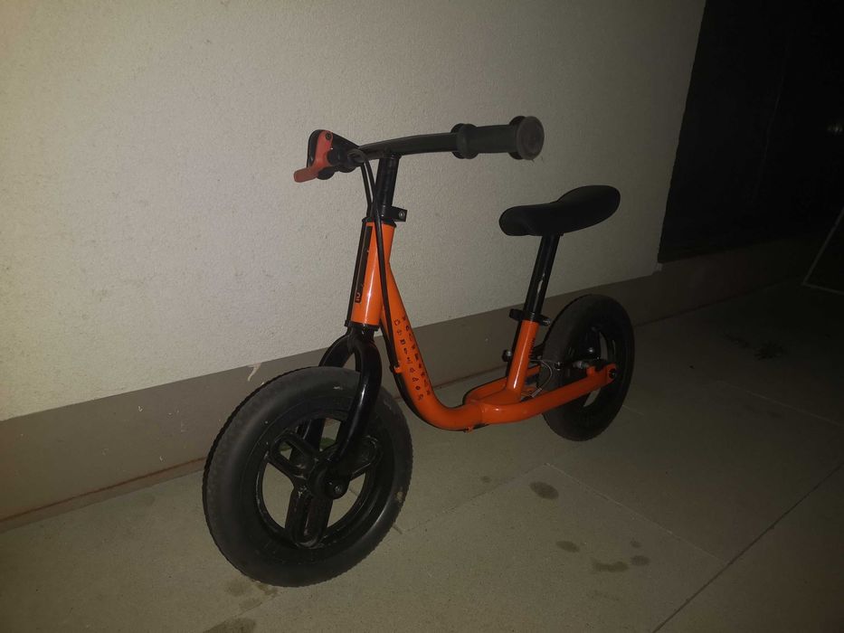 Bicicleta fără pedale 1-4 ani, decatlon sh stare f buna