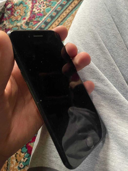 iPhone 7 СРОЧНО!