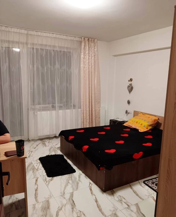 Apartament de închiriat