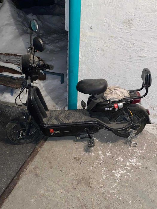 Продам мопед срочно