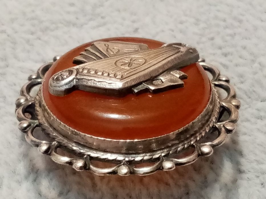 Продам брошь СССР!