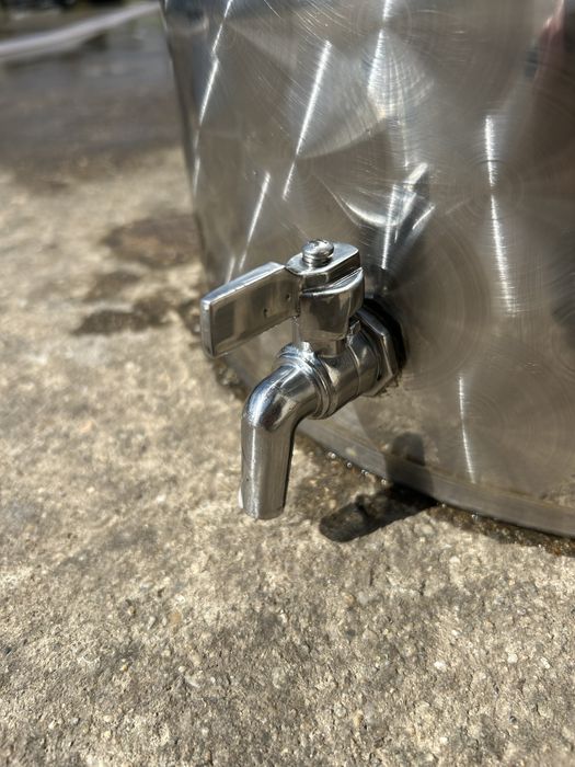 Неръждаем съд 50L Polsinelli INOX 18/10 с кран и капак ИТАЛИАНСКИ